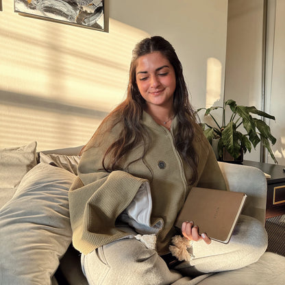 Nura™ WarmWave Washable USB Heated Cape